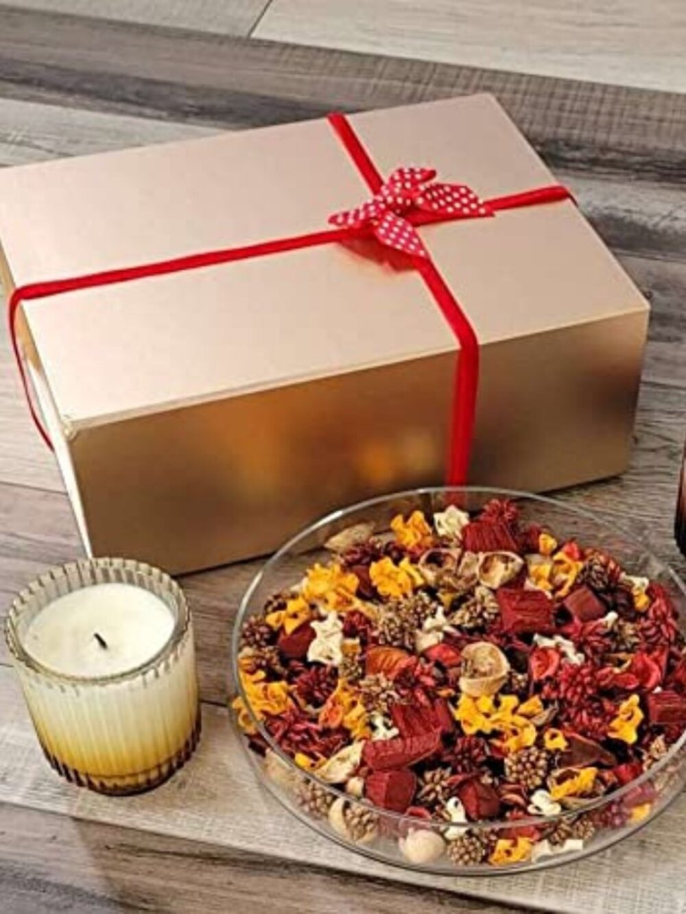 NEW Gold Gift Boxes with Magnet– SET of 2